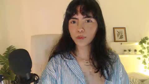 Lali online show from December 22, 3:22 am