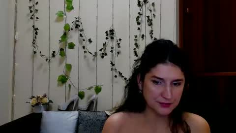 Alianna online show from March 20, 2:55 pm