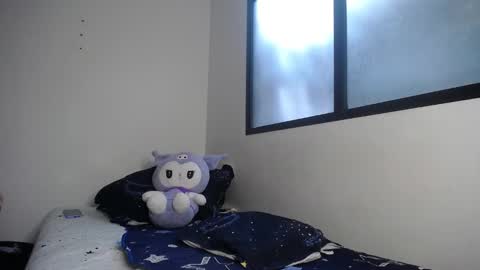 Snapshot of miamoon_ chatting on February 23, 10:16 pm Mia online show from February 23, 10:16 pm