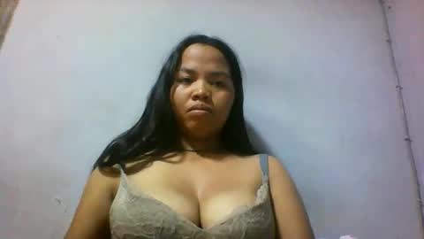 miarii online show from June 4, 4:11 pm