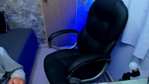 miarivers_1 online show from May 28, 6:11 am