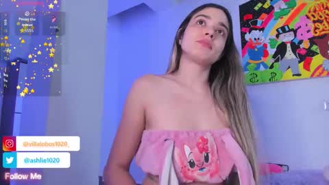 Mia Villalobos online show from December 1, 9:17 pm