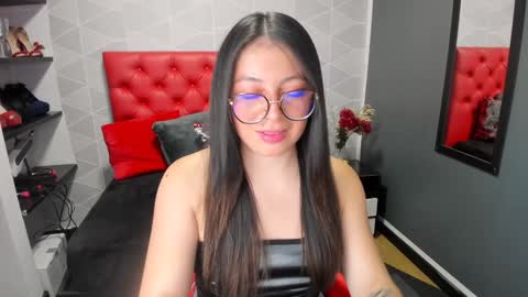 M I A W I L S online show from January 29, 7:32 pm