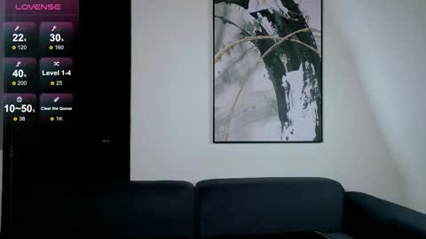 Mia online show from January 6, 2:59 am