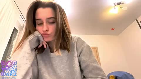 Emily online show from November 7, 2:22 pm