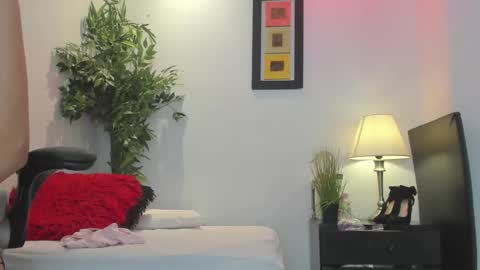 michel_lopez18 online show from November 27, 11:24 am