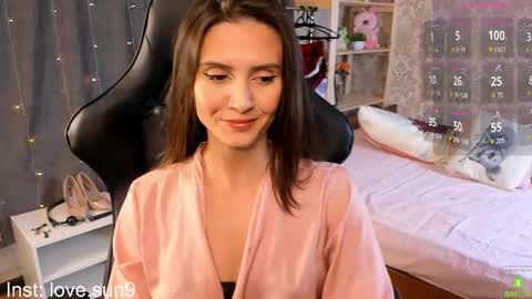 Snapshot of michel_momsen chatting on March 2, 12:14 pm Michel online show from March 2, 12:14 pm