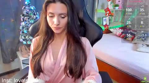 Snapshot of michel_momsen chatting on December 22, 12:16 pm Michel online show from December 22, 12:16 pm