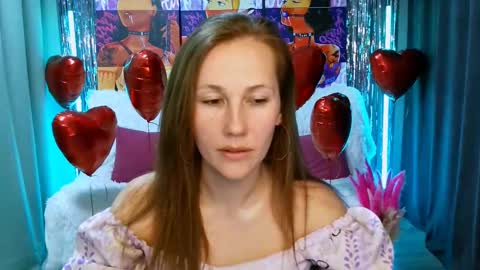 Snapshot of michelleortis chatting on February 17, 1:44 pm MichelleOrtis online show from February 17, 1:44 pm