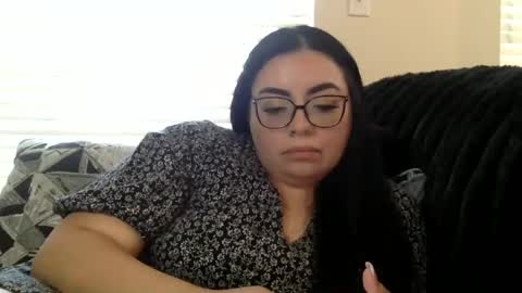 midnightbruja111 online show from November 21, 8:33 pm