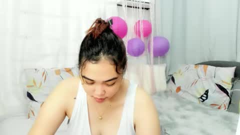 Bunny 3 online show from November 27, 6:22 pm