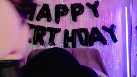 Midnightrose online show from January 8, 7:34 am