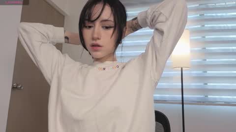 Snapshot of midori__san chatting on October 15, 3:14 pm midori__san online show from October 15, 3:14 pm
