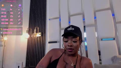 Miia Schwarz  online show from October 10, 1:10 am