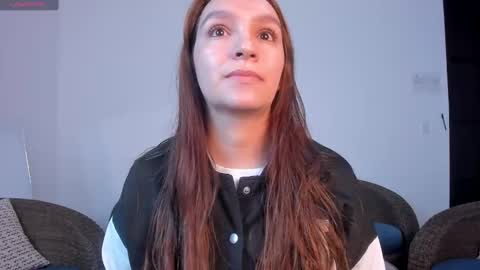 Snapshot of miia_taylors chatting on February 14, 12:14 pm Miia 3 online show from February 14, 12:14 pm