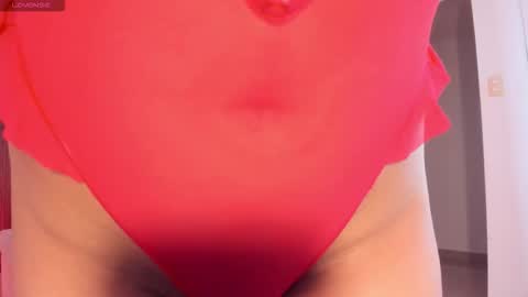 Mia  online show from November 24, 1:35 pm