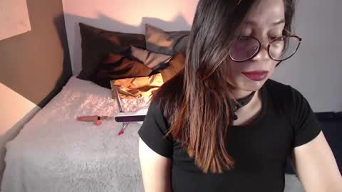 Snapshot of miiaawallace chatting on February 16, 2:00 pm miiaawallace online show from February 16, 2:00 pm