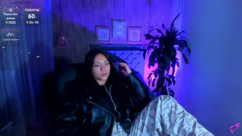 Snapshot of miichael_black chatting on January 19, 2:49 pm Michael Black online show from January 19, 2:49 pm