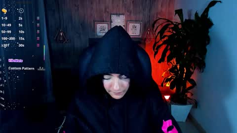 Snapshot of miichael_black chatting on October 16, 12:57 am Michael Black online show from October 16, 12:57 am
