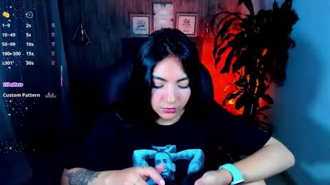 Snapshot of miichael_black chatting on October 11, 9:50 pm Michael Black online show from October 11, 9:50 pm