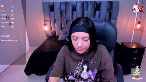 Snapshot of miichael_black chatting on December 20, 9:06 pm Michael Black online show from December 20, 9:06 pm