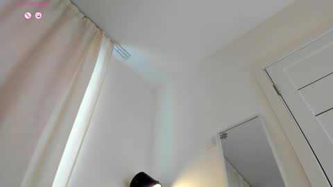 miissblonde online show from March 24, 3:34 am