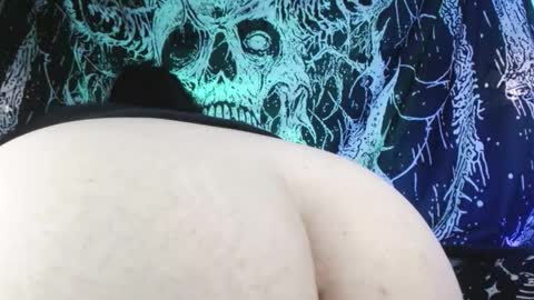 Mika online show from October 17, 10:13 pm