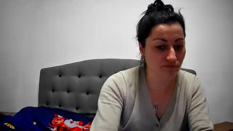 Mikyloveu online show from December 20, 6:02 pm