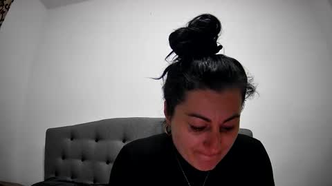 Mikyloveu online show from February 4, 7:22 pm