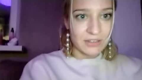 Mila 420 online show from October 4, 10:14 pm