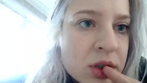 Mila 420 online show from February 19, 10:37 am