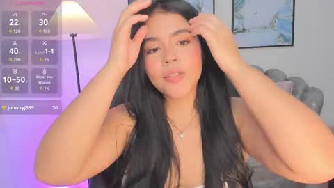 Snapshot of mila_blaze chatting on October 18, 3:09 am mila_blaze online show from October 18, 3:09 am
