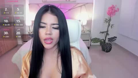 Snapshot of mila_blaze chatting on September 23, 3:26 am mila_blaze online show from September 23, 3:26 am