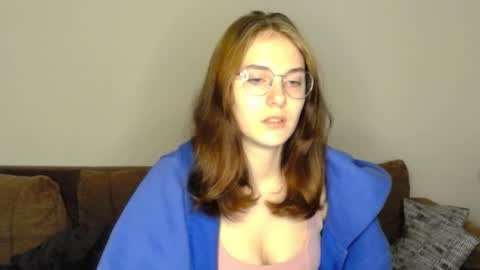 mila_keyy online show from September 21, 10:52 pm