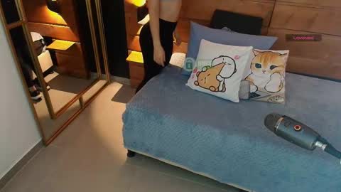 Snapshot of mila_kiitty chatting on September 23, 11:08 am Milena online show from September 23, 11:08 am