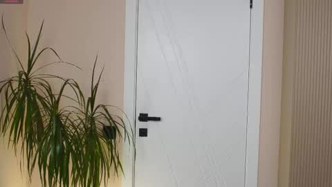 Mila and u can call me sweet bunny online show from November 11, 10:12 am