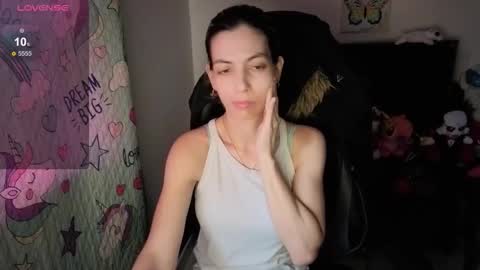 Snapshot of milacoxx8819 chatting on September 27, 6:26 pm milacoxx8819 online show from September 27, 6:26 pm