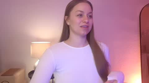 Mila Fleur online show from February 1, 9:11 am