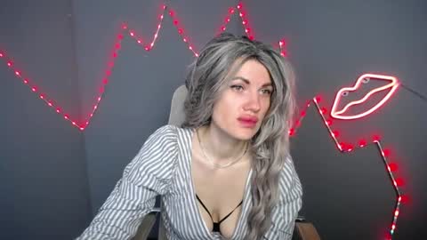 Milaloona online show from April 19, 6:02 am