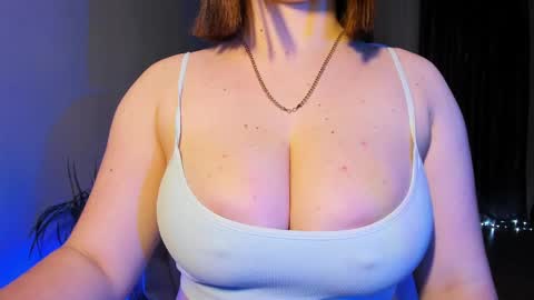 Snapshot of milanabrittt chatting on March 8, 3:37 am Milana online show from March 8, 3:37 am