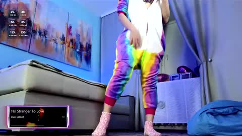 Snapshot of milanapure chatting on February 15, 3:28 pm analiMilana online show from February 15, 3:28 pm