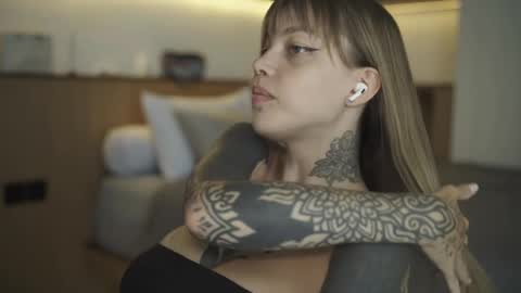 M  Telegram mamagotachannel online show from April 18, 8:17 am