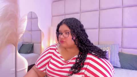 Miley online show from November 27, 7:28 pm