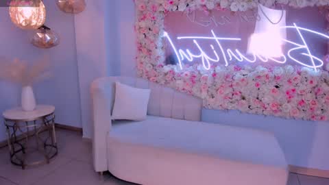 Miley Cruz  IG miley model23 online show from December 7, 3:25 am