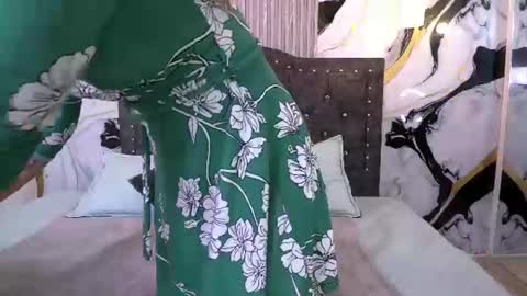 KATIE online show from July 15, 3:33 am