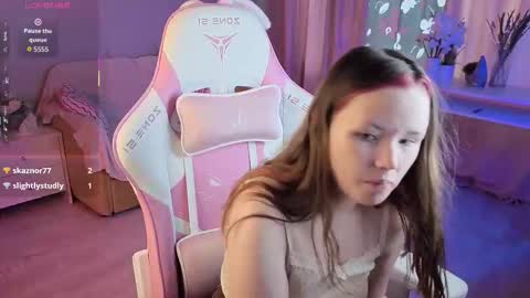 milky_basement online show from September 25, 7:18 am