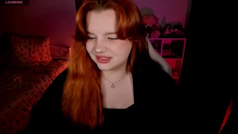 Snapshot of milky_wayx chatting on October 20, 3:48 pm Lisa online show from October 20, 3:48 pm