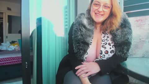 Livia online show from March 4, 1:06 pm