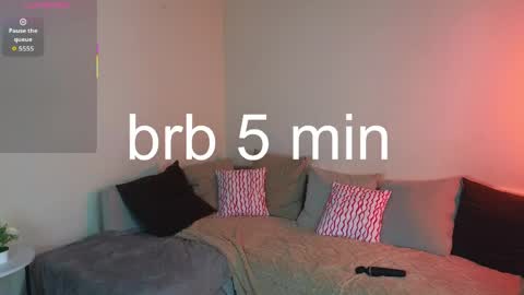 Ula online show from April 16, 9:39 pm