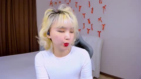 Milla or just Mi online show from February 4, 2:53 pm